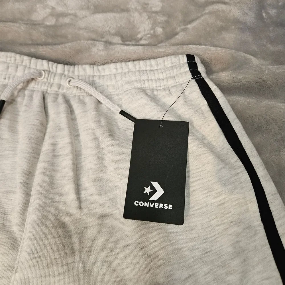 Converse Black Short Sleeve Tee - size L